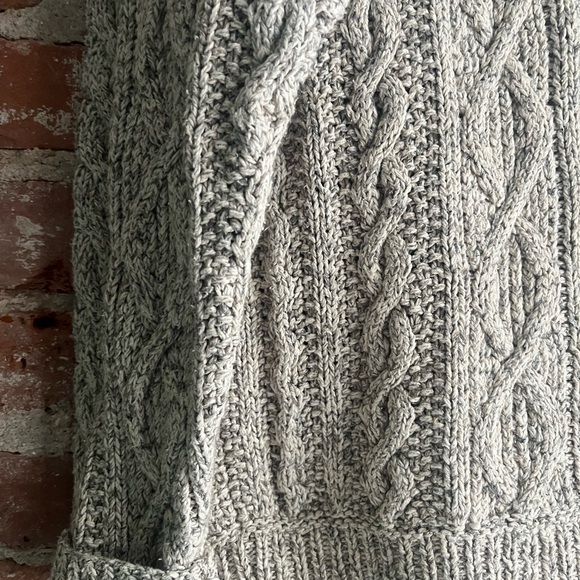 Banana Republic Unisex Cotton Linen Silk Crewneck Sweatshirt in Beige Cableknit - Picture 5 of 7